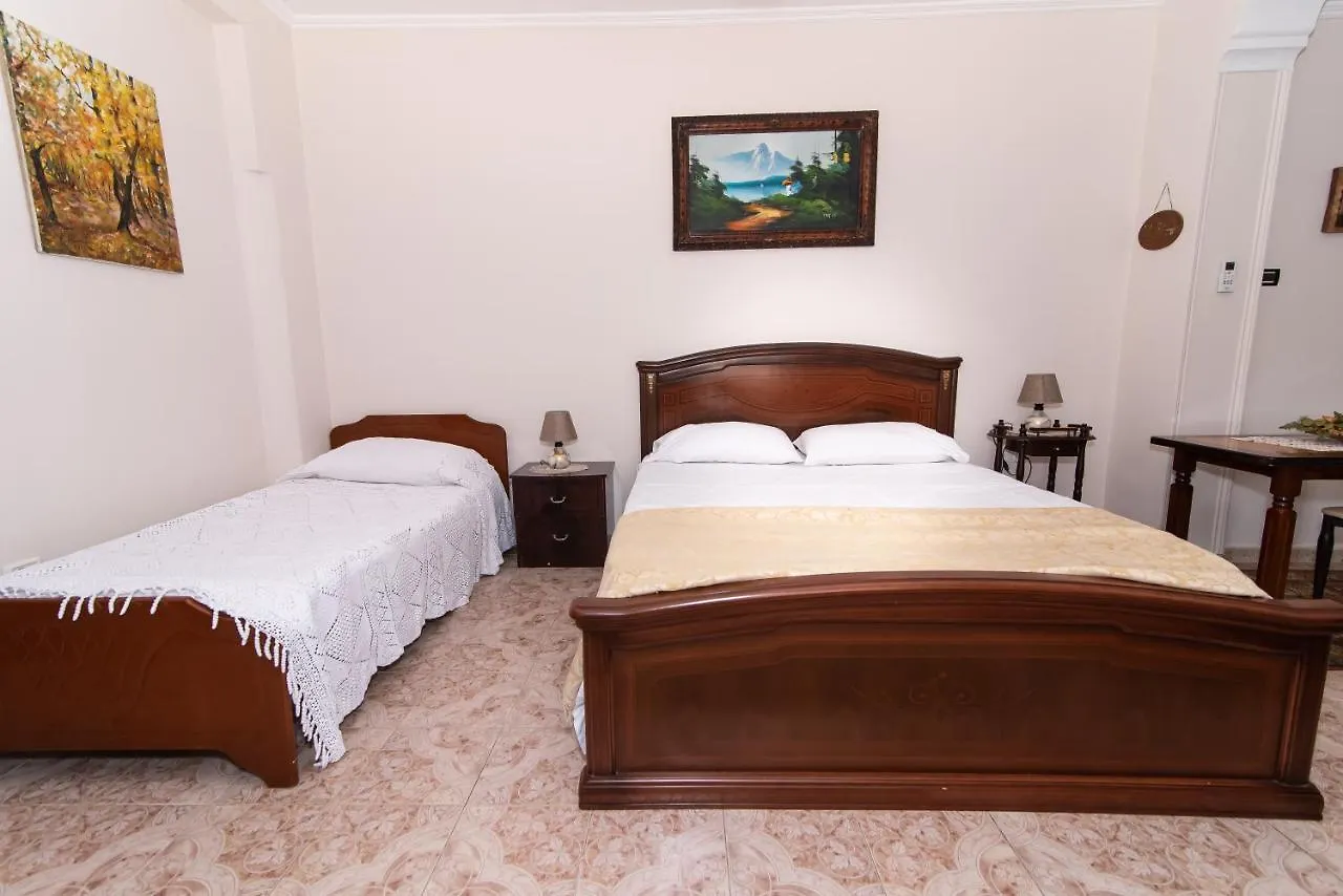 Erla'S Apartment Tirana 0*,